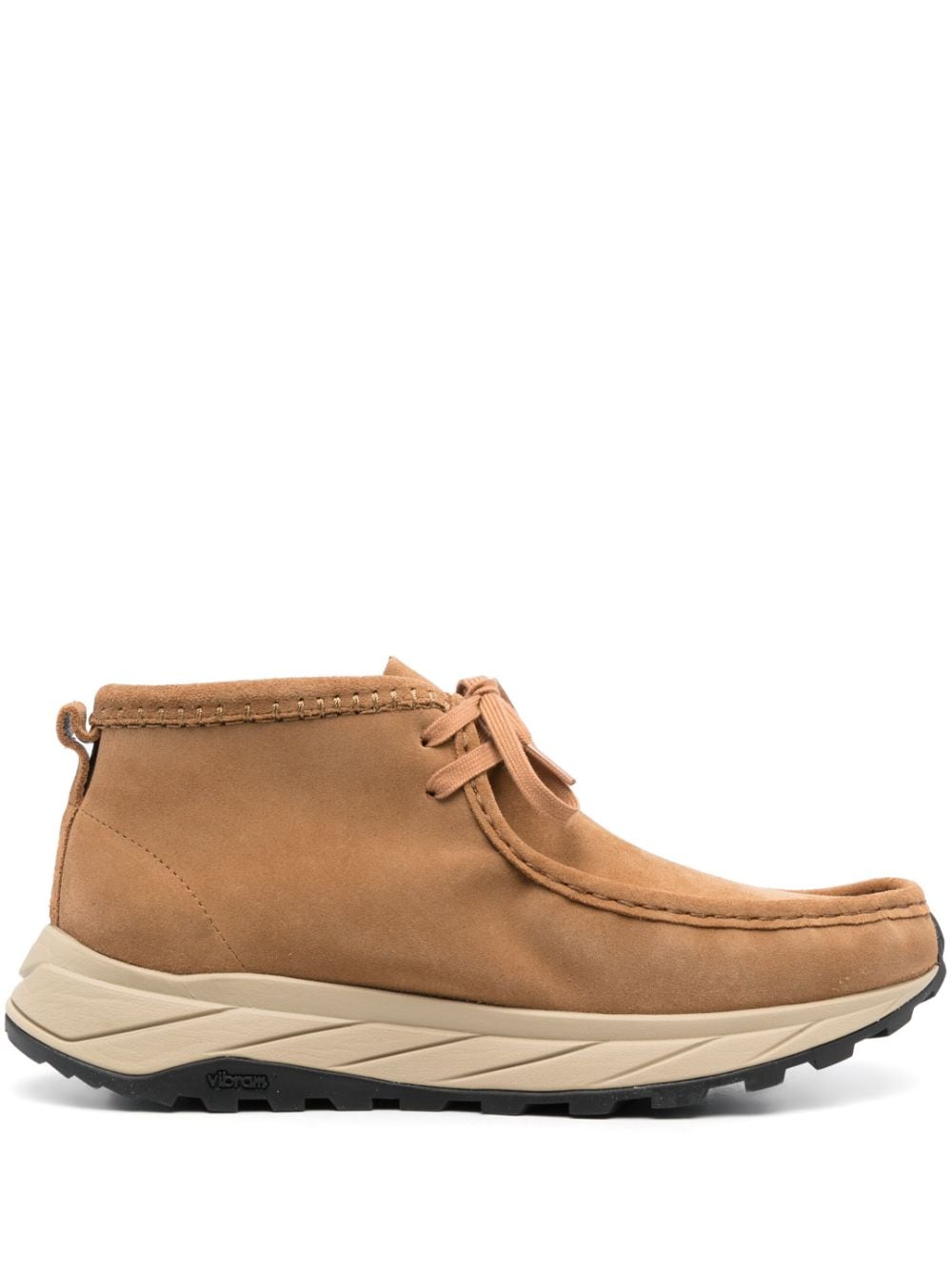 CLARKS ORIGINALS – Wallabee Boots en suède beige