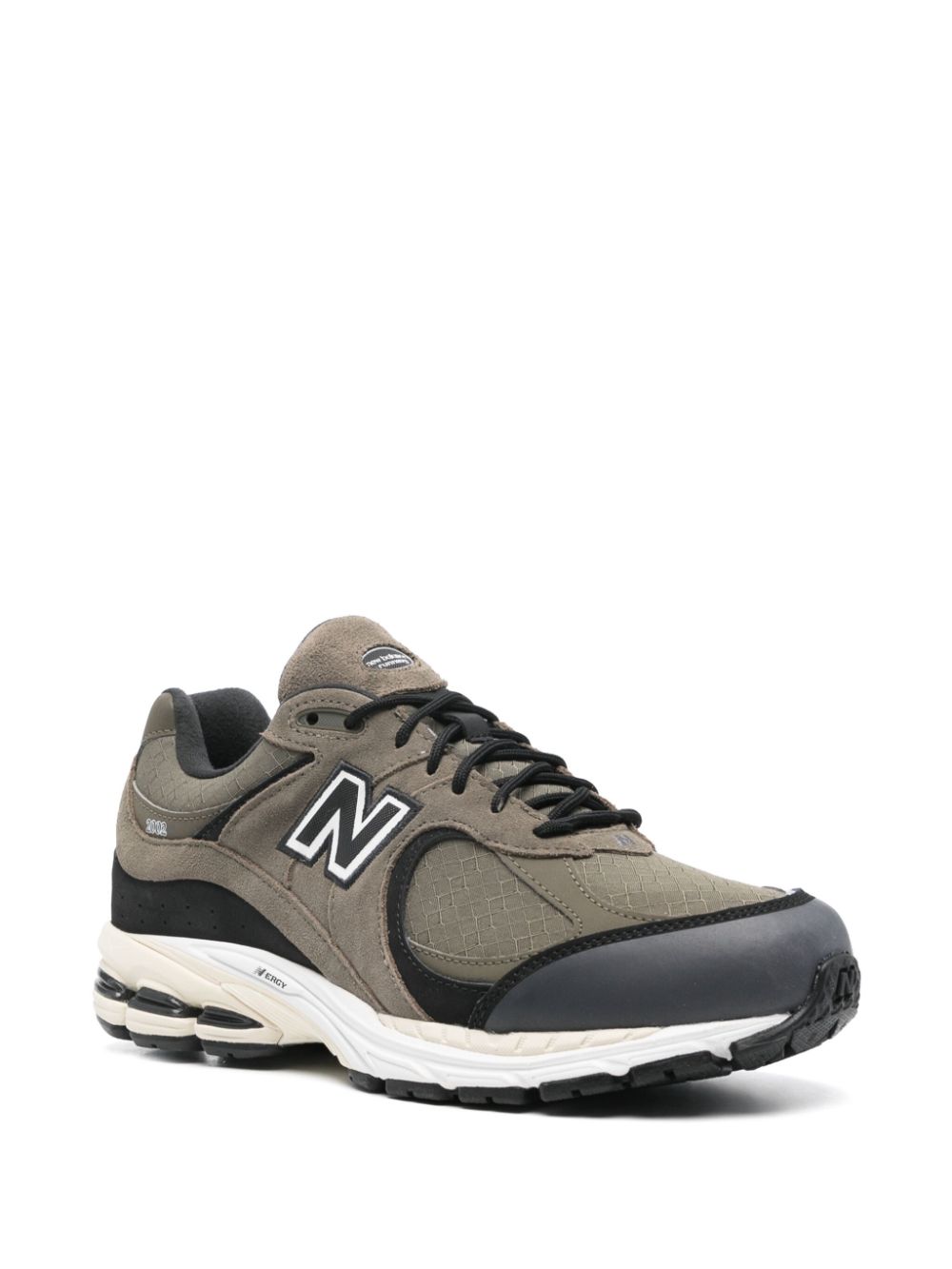 NEW BALANCE – 2002R