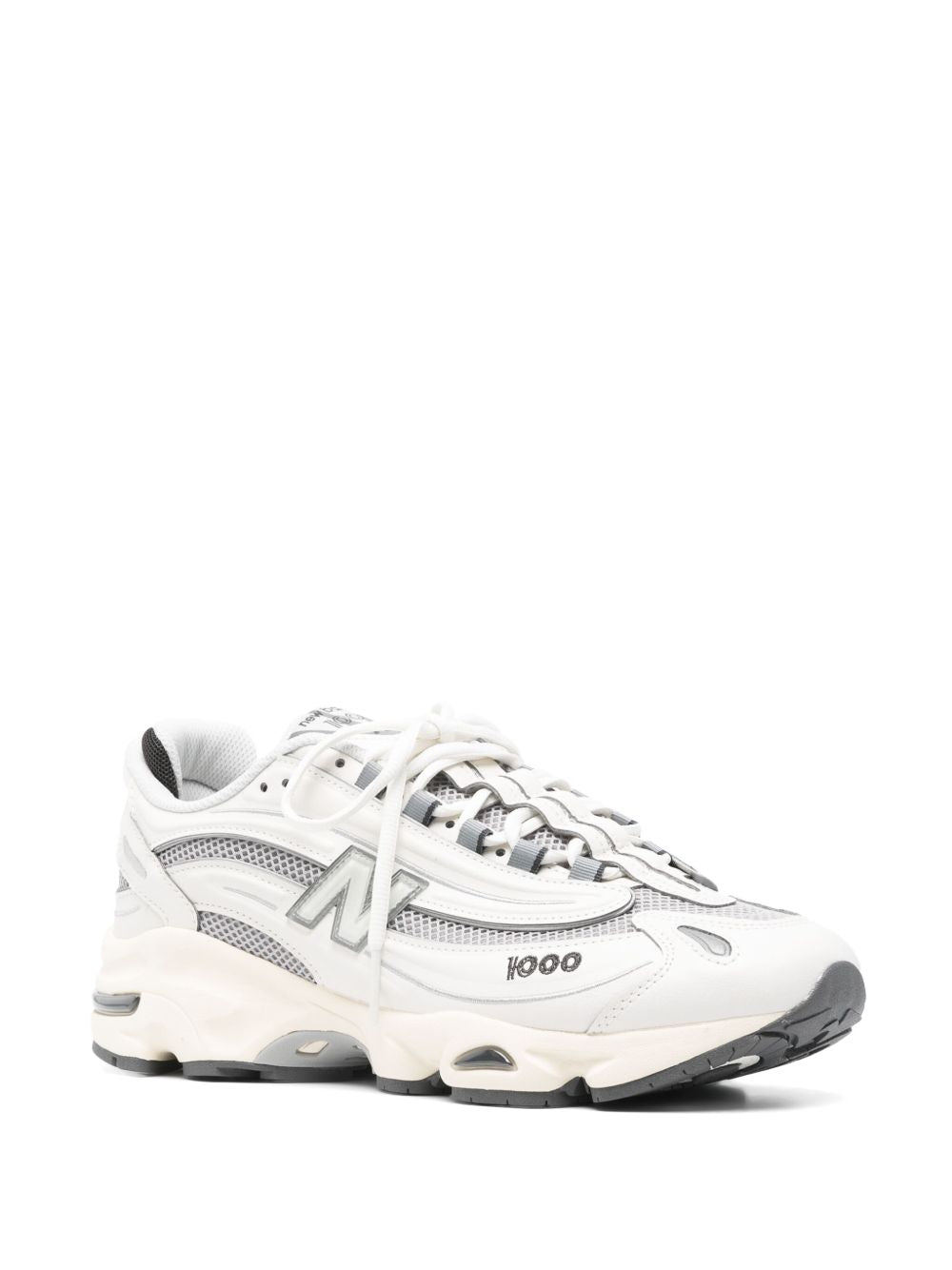 NEW BALANCE – 1000 White/Silver