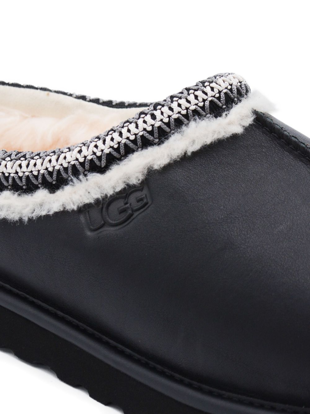 UGG AUSTRALIA – Mules Tasman en cuir noir
